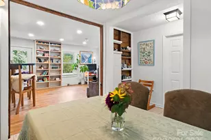 27 Barkn Cv, Canton, NC 28716 - Photo 13