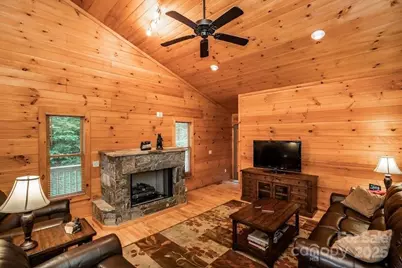 70 Double Back Lane, Mars Hill, NC 28754 - Photo 5