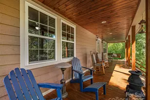 27 Little Roundtop Rd, Clyde, NC 28721 - Photo 3