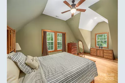 27 Little Roundtop Road, Clyde, NC 28721 - Photo 19