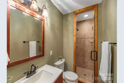 27 Little Roundtop Road, Clyde, NC 28721 - Photo 15