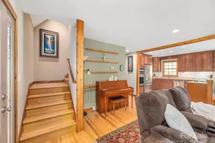 27 Little Roundtop Rd, Clyde, NC 28721 - Photo 17