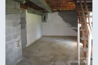 214 Palmer Street, Lenoir, NC 28645 - Photo 11