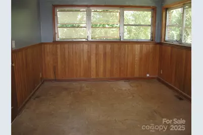 214 Palmer Street, Lenoir, NC 28645 - Photo 3