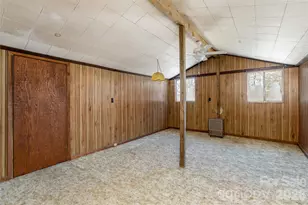22 Madrid Ln, Hendersonville, NC 28792 - Photo 15