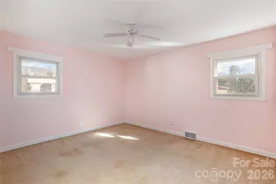 22 Madrid Lane, Hendersonville, NC 28792 - Photo 9