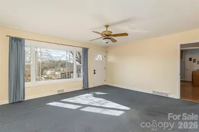 22 Madrid Lane, Hendersonville, NC 28792 - Photo 5