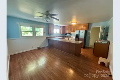 22 Madrid Lane, Hendersonville, NC 28792 - Photo 5