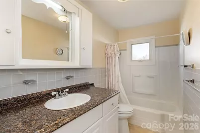 22 Madrid Lane, Hendersonville, NC 28792 - Photo 11