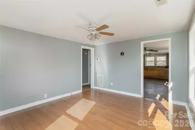 22 Madrid Lane, Hendersonville, NC 28792 - Photo 17