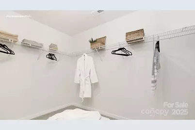 11321 Cardinal Creek Avenue, Charlotte, NC 28215 - Photo 27