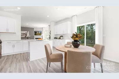 11321 Cardinal Creek Avenue, Charlotte, NC 28215 - Photo 9