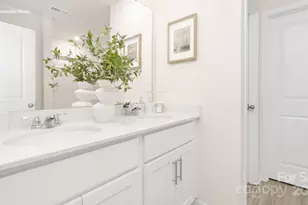 11321 Cardinal Crk Ave, Charlotte, NC 28215 - Photo 29