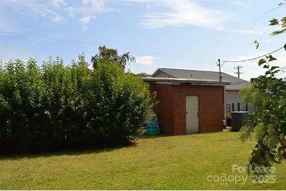120 S Tradd Street, Statesville, NC 28677 - Photo 31