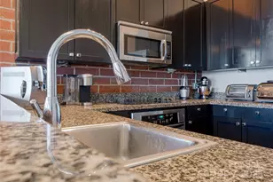 710 W Trade St, Charlotte, NC 28202 - Photo 9