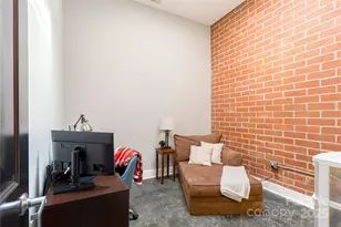 710 W Trade St, Charlotte, NC 28202 - Photo 17