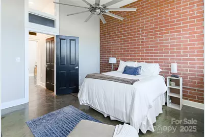 710 W Trade Street #701, Charlotte, NC 28202 - Photo 15