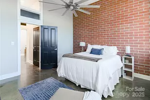 710 W Trade St, Charlotte, NC 28202 - Photo 15