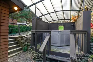 949/951 Watauga River Rd, Sugar Grove, NC 28679 - Photo 29