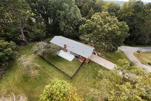 106 Candlewood Dr, Kings Mountain, NC 28086 - Photo 3