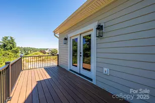 2115 6th St NW, Hickory, NC 28601 - Photo 45