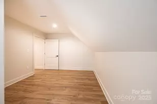 2115 6th St NW, Hickory, NC 28601 - Photo 35