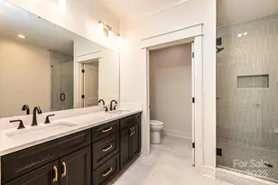 2115 6th St NW, Hickory, NC 28601 - Photo 29