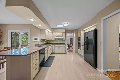 68 Stony Ridge, Asheville, NC 28804 - Photo 11