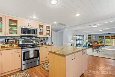 3733 Fox Valley Road, Charlotte, NC 28278 - Photo 11