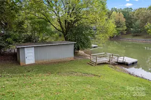 3733 Fox Valley Rd, Charlotte, NC 28278 - Photo 27