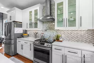 27 Ridge Glen Ln, Leicester, NC 28748 - Photo 15