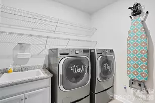 16617 Cozy Cove Rd, Charlotte, NC 28278 - Photo 31