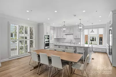 321 W 7th Street, Charlotte, NC 28202 - Photo 5