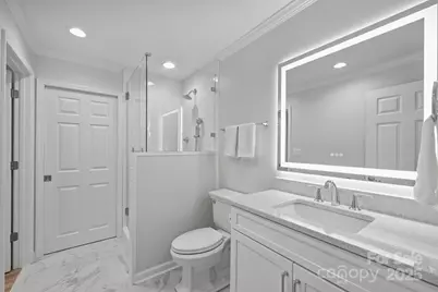 321 W 7th Street, Charlotte, NC 28202 - Photo 43