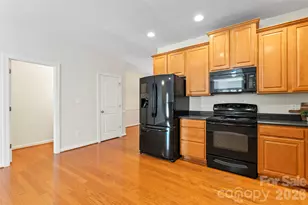 5678 Stafford Rd, Charlotte, NC 28215 - Photo 11