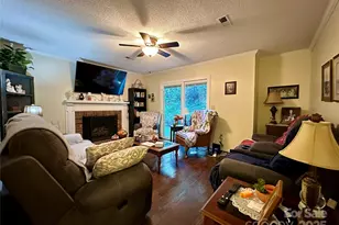 1003 Edinburg Ct, Lenoir, NC 28645 - Photo 27