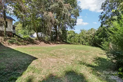 626 E 4th Avenue, Gastonia, NC 28054 - Photo 33