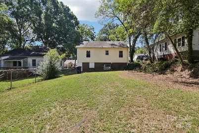 626 E 4th Avenue, Gastonia, NC 28054 - Photo 37