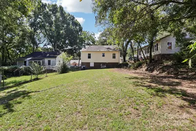 626 E 4th Avenue, Gastonia, NC 28054 - Photo 35