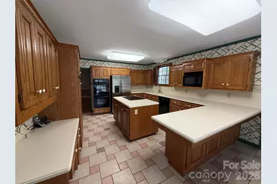 1437 Westmoreland Drive, Lancaster, SC 29720 - Photo 9