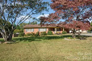 2415 Heavner Rd, Lincolnton, NC 28092 - Photo 19