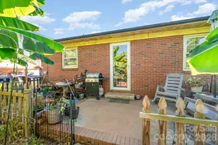 2415 Heavner Rd, Lincolnton, NC 28092 - Photo 15