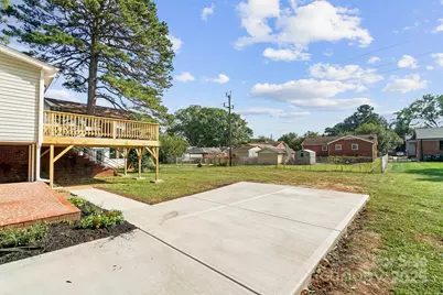 1715 Washington Avenue, Charlotte, NC 28216 - Photo 39