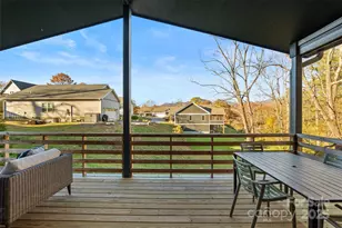 110 Timberview Dr, Swannanoa, NC 28778 - Photo 17