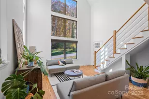 110 Timberview Dr, Swannanoa, NC 28778 - Photo 7