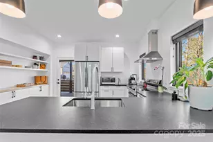 110 Timberview Dr, Swannanoa, NC 28778 - Photo 13