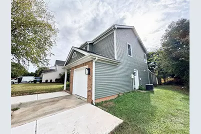 1634 Pamela Lorraine Drive, Charlotte, NC 28213 - Photo 31