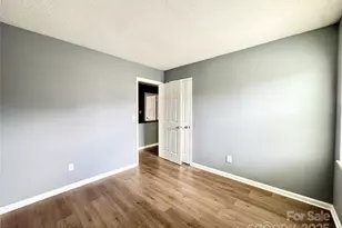 1634 Pamela Lorraine Dr, Charlotte, NC 28213 - Photo 23