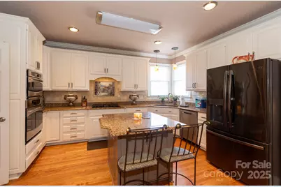 8731 Oakthorpe Drive, Charlotte, NC 28277 - Photo 19