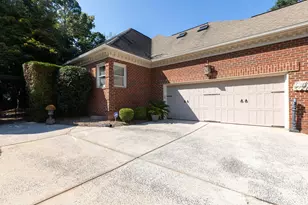 8731 Oakthorpe Dr, Charlotte, NC 28277 - Photo 45